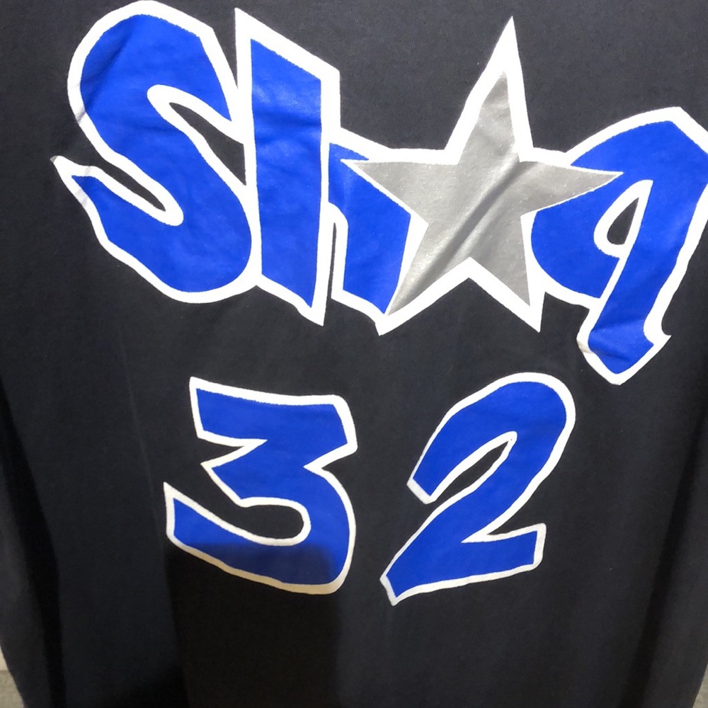 Vintage 1990 Shaq Stylish Black Graphic T-Shirt - Picture 2 of 6